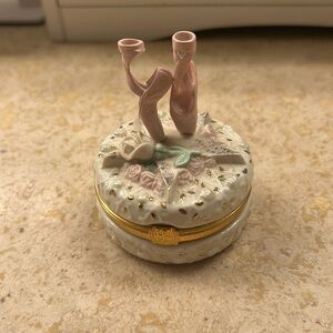 Lenox Ballet Shoes box